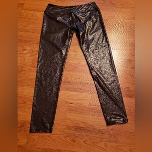 Beyond Yoga Leggings, XL, Black Silver Shimmer, 35" L, See Pictures